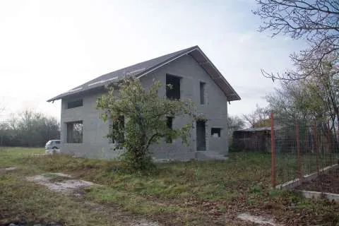 Teren + Casa Ulmi ( constructie 2012) - Imaginea 1