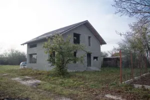 Teren + Casa Ulmi ( constructie 2012)