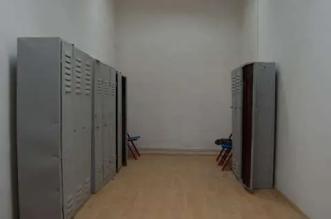 vand sau inchiriez hala industriala cu spatii de birouri - Imaginea 7