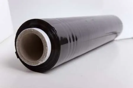 Folie stretch manuala neagra pentru paletizat - Imaginea 1
