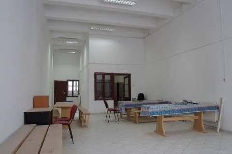 vand sau inchiriez hala industriala cu spatii de birouri - Imaginea 9
