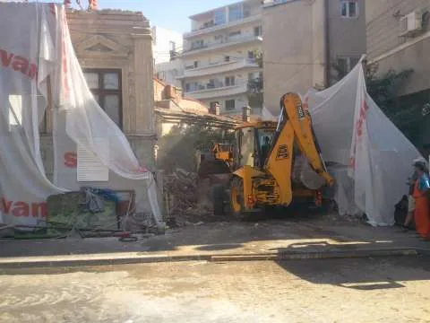 Demolari constructii vechi Bucuresti si ilfov, Chitila, Mogosoaia, Otopeni, Buftea, Corbeanca, Voluntari, Tunari. - Imaginea 1