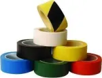 Banda adeziva din PVC pentru marcare galben/ negru la doar 16. 79 lei + TVA - Miniatura 1