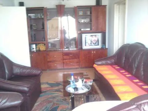 Inchiriez ap 2 camere - Imaginea 1