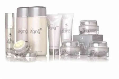TONIFIANT ANTI- AGING CU ACID HIALURONIC SI VITAMINA C DR. TEMT - Imaginea 5