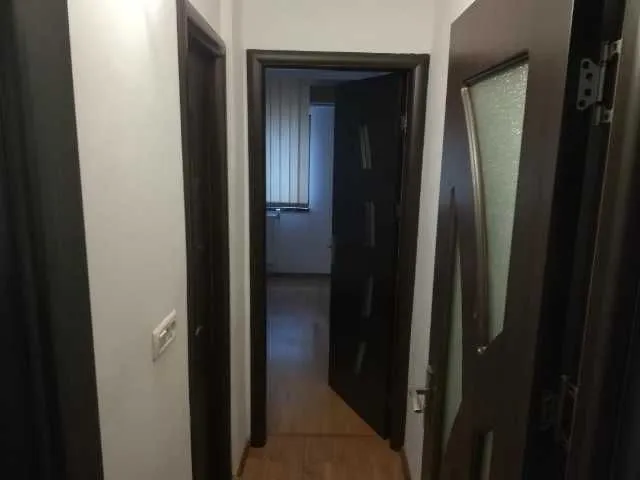 Propietar vand apartament 2 camere Constanta - Imaginea 5