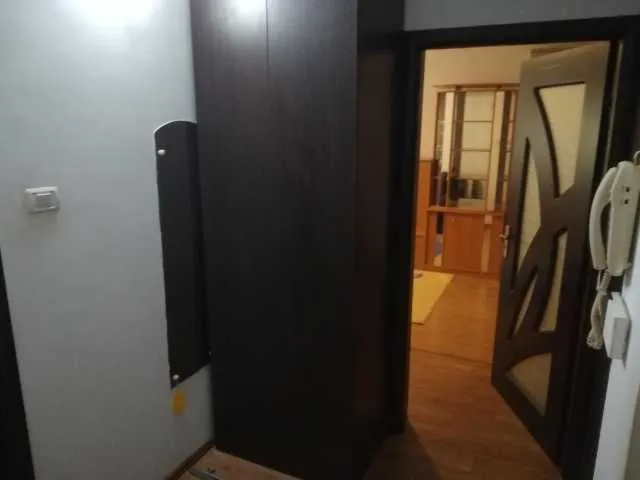 Propietar vand apartament 2 camere Constanta - Imaginea 6