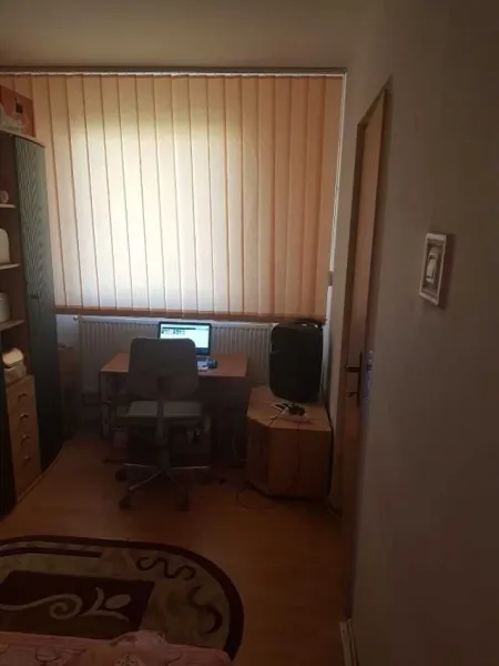 apartament de inchiriat - Imaginea 3