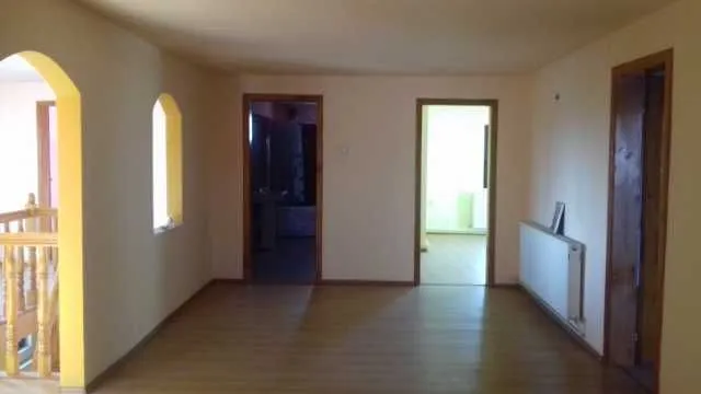 Casa mansardata de vanzare - Imaginea 11