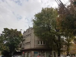 Vand spatiu comercial central Bucuresti