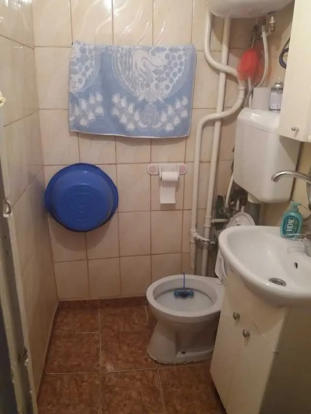 ANTIEARIANA SECTOR5 VINDEM AP 3 CAMERE ETAJ 1/ 4  PRET 34000EUR - Imaginea 4