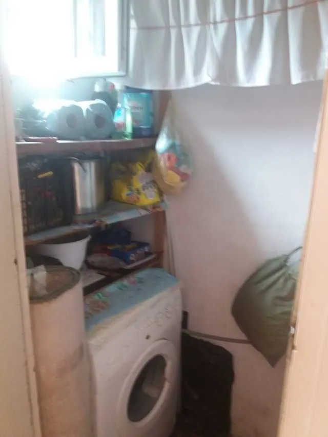 ANTIEARIANA SECTOR5 VINDEM AP 3 CAMERE ETAJ 1/ 4  PRET 34000EUR - Imaginea 5