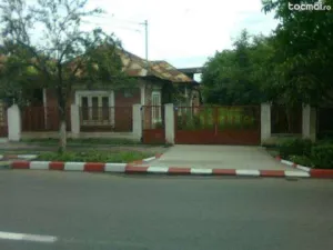 vand casa in Alexandria