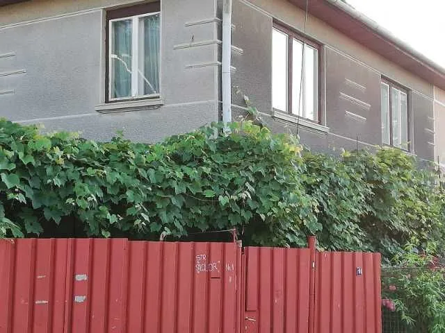 Casa cu gradina - Imaginea 2