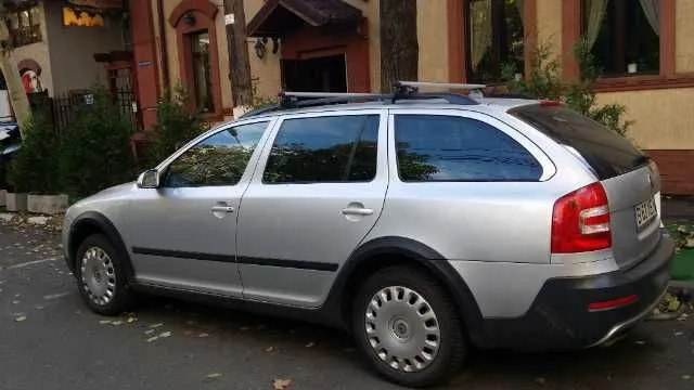 Skoda Scout 2. 0tdi / 140cp 2008 Euro4 220000 km. - Imaginea 2