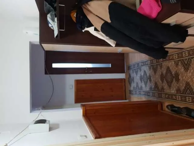 Apartament 3 camere Savinesti Neamt - Imaginea 2