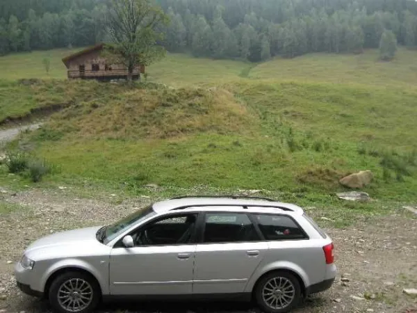 teren extravilan 9000mp aproape de statiunea de schii Rausor. - Imaginea 3