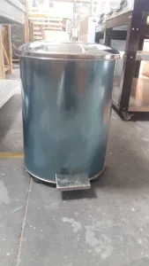 Cos de gunoi profesional