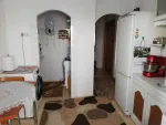 VAND APARTAMENT CU 2 CAMERE - Miniatura 4