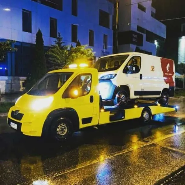 Platforma auto iasi NON- STOP  tractari sos iasi - Imaginea 1