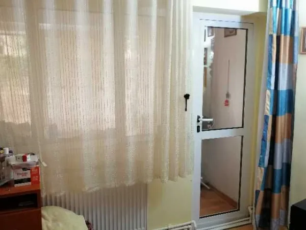 Vanzare apartament - Imaginea 6