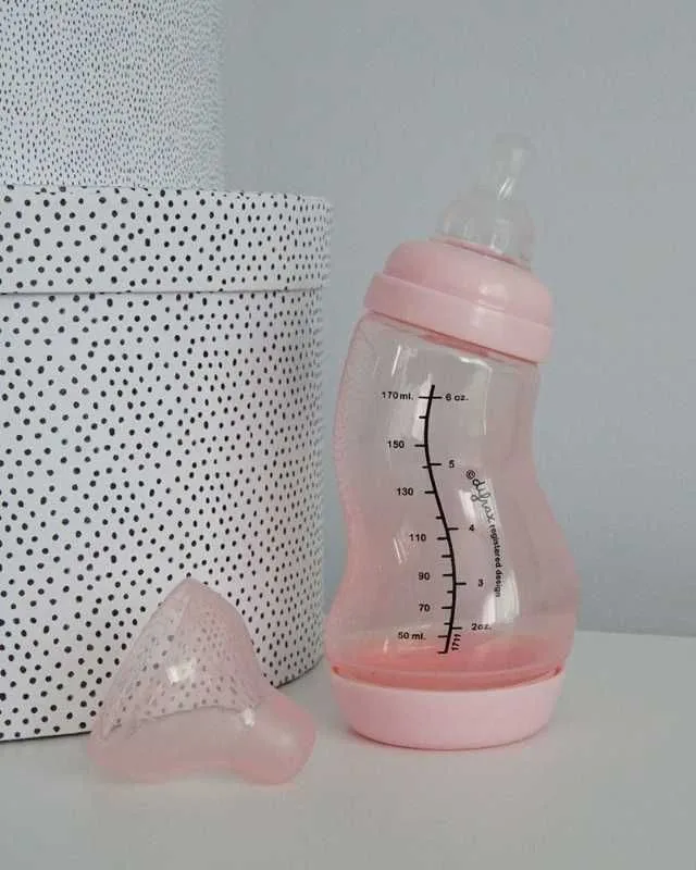 Biberon nou- nascut cu tetina cu scurgere lenta 170 ml - Imaginea 2