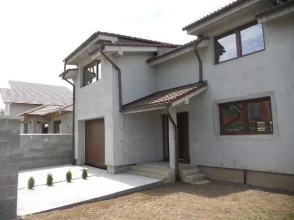 Casa la 5minute de ORADEA ( loc. SANTANDREI) 300 MP CONSTRUIT TOATE UTILITATILE - Imaginea 2