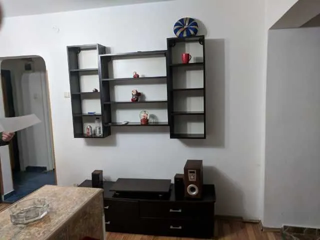 De inchiriat, Apartament 2 camere, Metrou Aparatorii Patriei - Imaginea 2