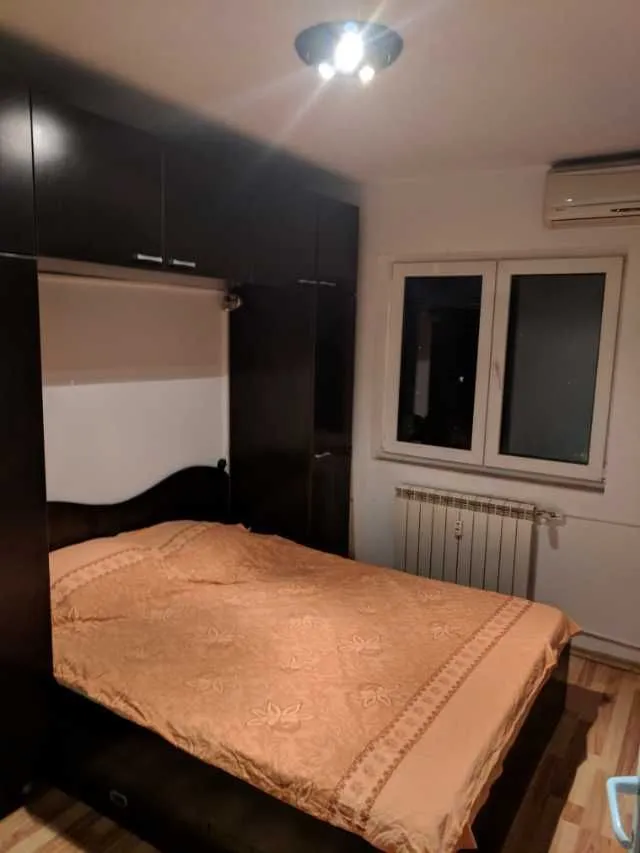 De inchiriat, Apartament 2 camere, Metrou Aparatorii Patriei - Imaginea 4