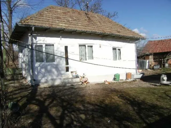 Casa si teren Podei Comanesti - Imaginea 2
