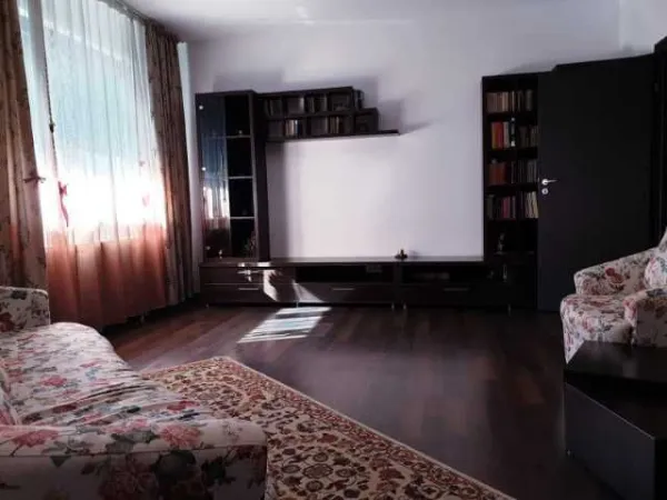 Apartament 2 camere, etaj 2/ 4, confort lux, zona Fundeni, usor accesibil - Imaginea 2