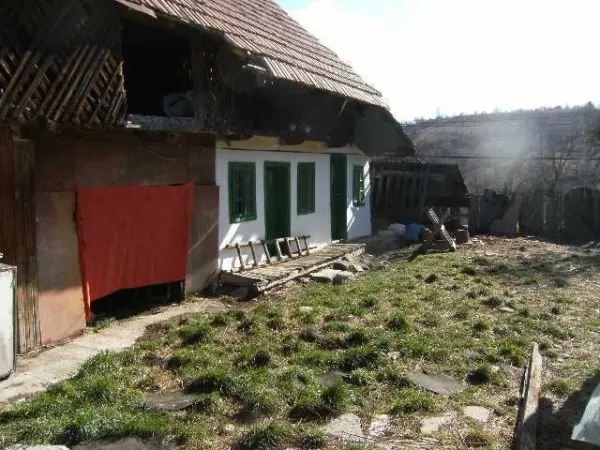 Casa si teren Podei Comanesti - Imaginea 7
