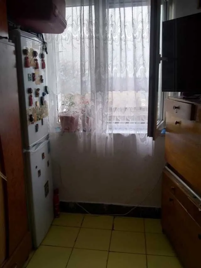 Vand apartament cu 2 camere in Pascani Central sau schimb cu apartament in Iasi + diferenta - Imaginea 5
