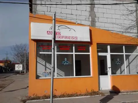 INCHIRIEZ SPATIU COMERCIAL - Imaginea 4