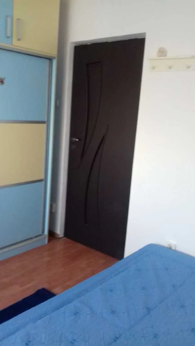 inchiriez apart. 2 camere Rahova - Imaginea 3