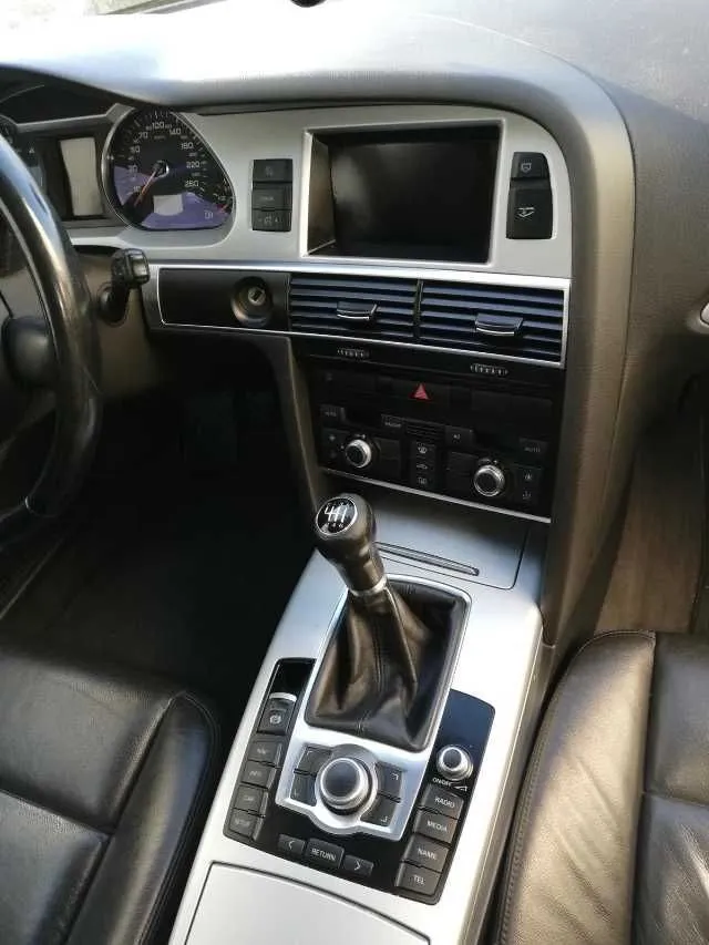 Audi A6 2. 0( 2010) - Imaginea 4