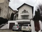 Dau in chirie pensiune pe Str Padurii - Miniatura 1