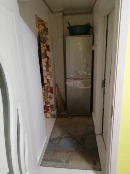 Vand Schimb apartament cu casa - Imaginea 8