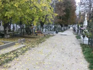 loc de veci in cimitirul Izvorul Nou