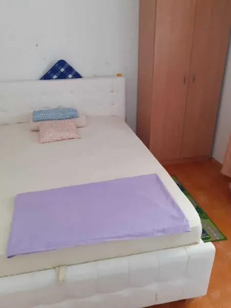 SECTORUL1 BL DINICU GOLESCU VINDEM AP 2 CAMERE ETAJ 1/ 9 - Imaginea 3