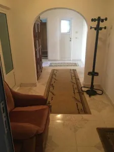 De inchiriat convenabi zona Minisat Apartament 3 Camere