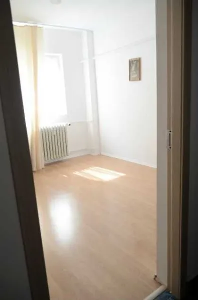 Apartament 2 camere - Iancului - decomandat - proprietar - Imaginea 5