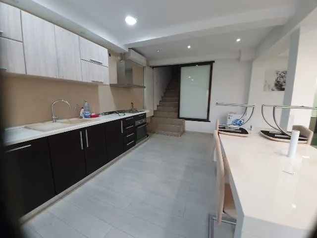 Inchiriez casa - Imaginea 1