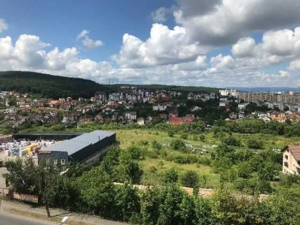 Se ofera spre inchiriere spatii comerciale si birouri, cu suprafata intre 28- 60mp - Imaginea 3