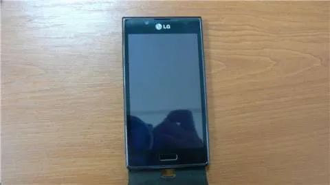 LG Optimus L7 - Imaginea 1