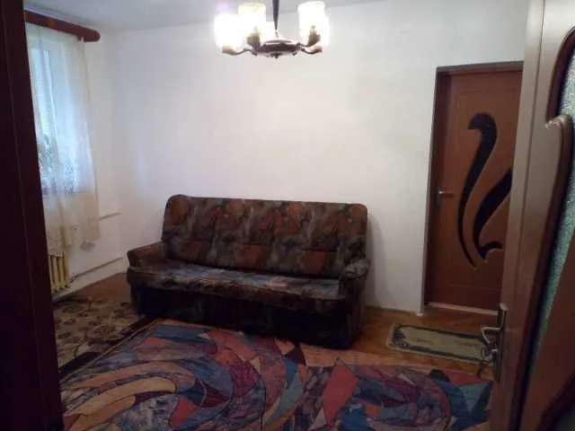 De vanzare apartament 2 camere - Imaginea 2