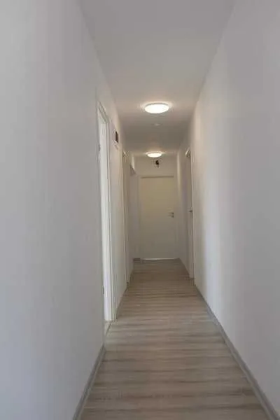 Militari imobil: motel, hostel. gradinita, after school, clinica, birouri, camin. - Imaginea 11