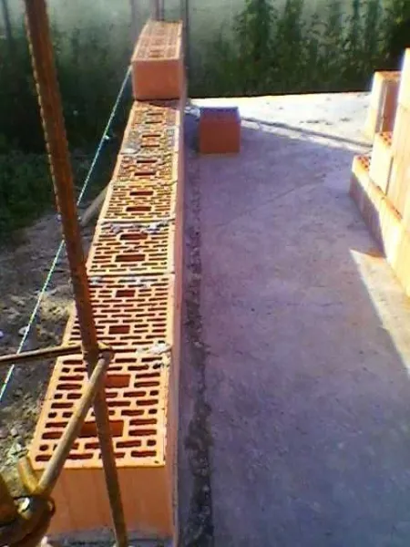 Angajez muncitori  constructii - Imaginea 1