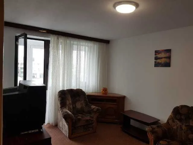 Inchireiez apartament 3 camere ( proprietar) Drumul Taberei - Imaginea 1