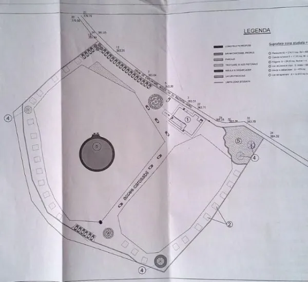 Vand domeniu intravilan cu 2 lacuri de pescuit, Racovita, Sibiu - Imaginea 5